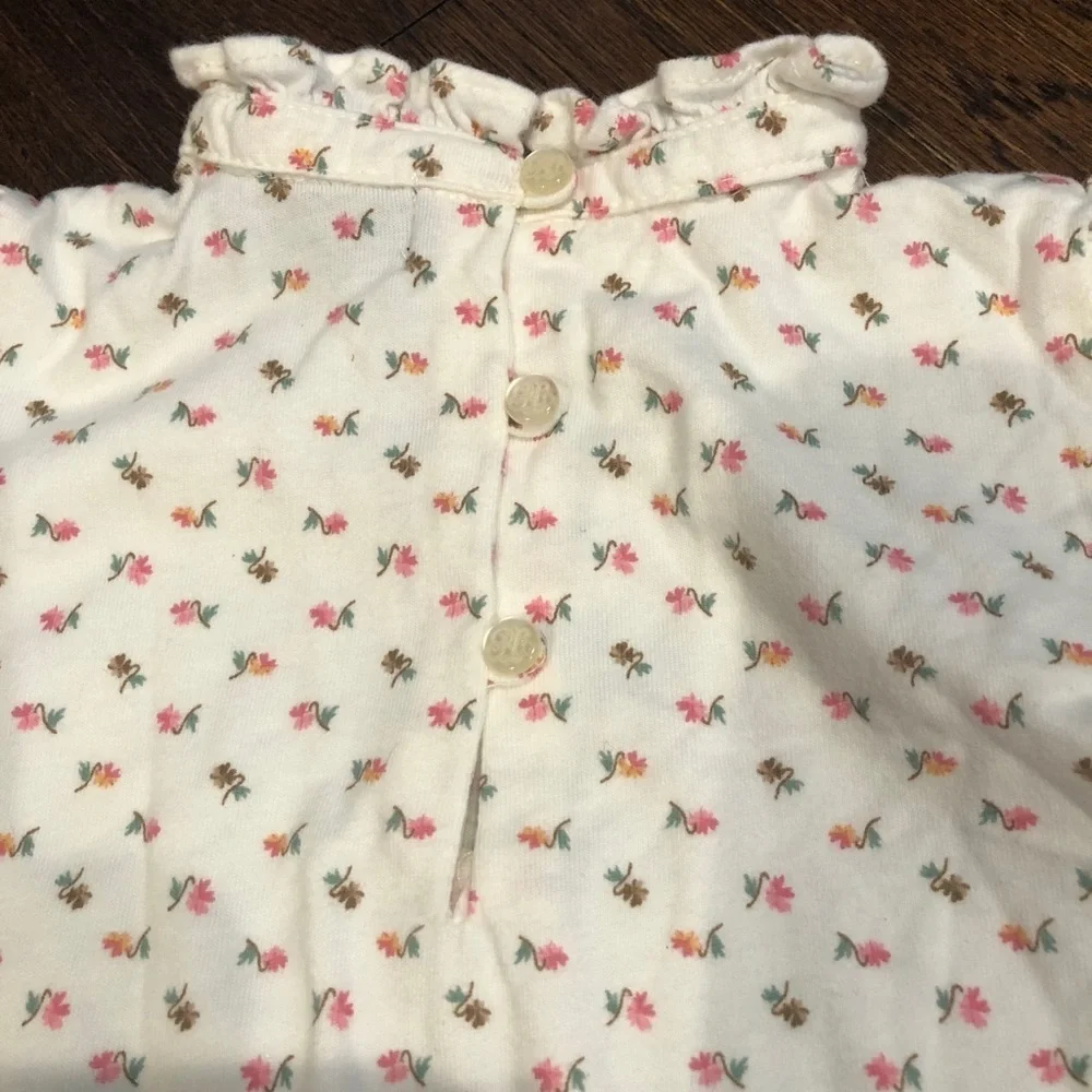 Sweet White Floral Print Ruffled Long-Sleeve Top 9 months 🌹🎀RL